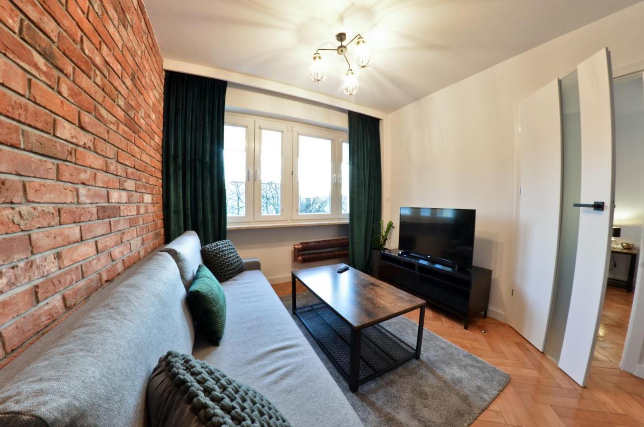Apartament Z Dwoma Sypialniami Apartment Malbork Bagian luar foto